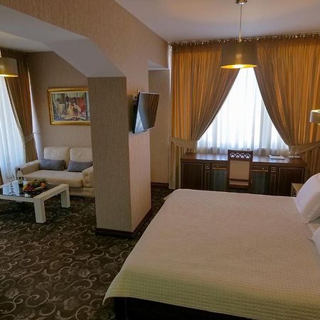 Rozafa Hotel Shkodër Extérieur photo