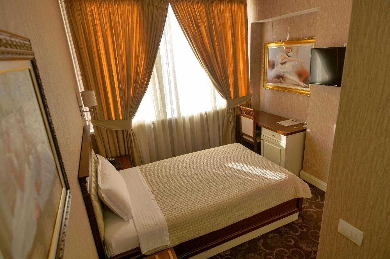 Rozafa Hotel Shkodër Extérieur photo